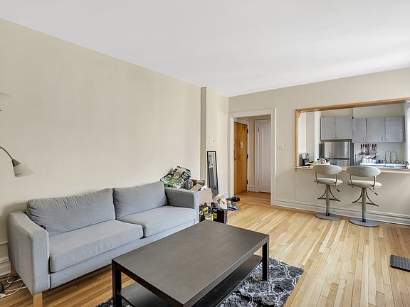 5th image of 56 Glenwood Ave APT 56