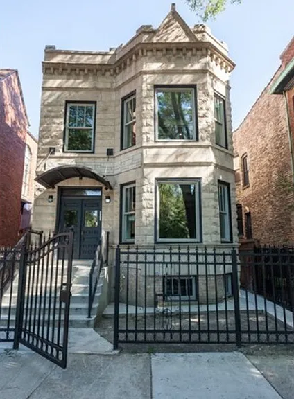 3056 W Palmer Blvd #GARDEN — Photo 4