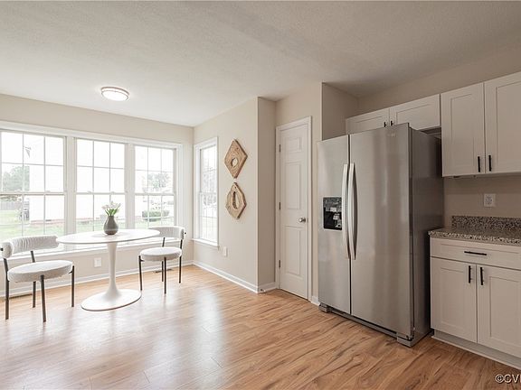 5th image of 5337 Fairpines Ln