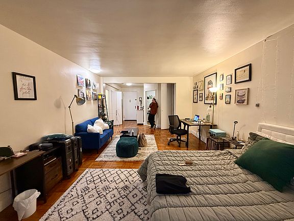 4th image of 250 Clarkson Ave APT 207
