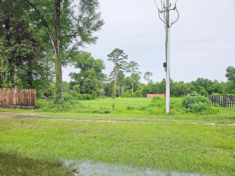 2nd image of 3635 Blue Springs Rd