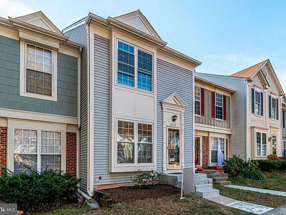 3rd image of 12119 Wedgeway Pl