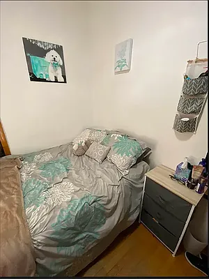 Rented by KNOCKKNOCK LLC | media 9