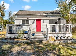 8915 W Richmond St, Needville, TX 77461