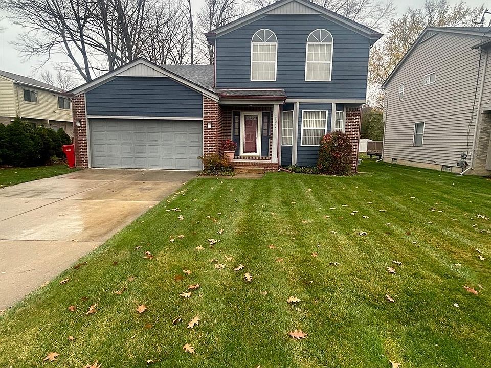 1st image of 27035 NW Selkirk St