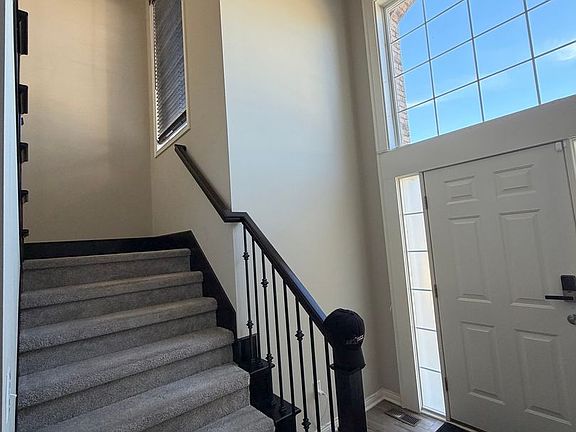 2nd image of 13776 Grandeur Ave