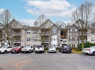 136 Barrister Dr, Butler, NJ 07405