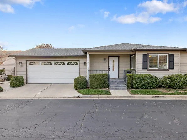 4605 S Woodland Street, Visalia, CA 93277