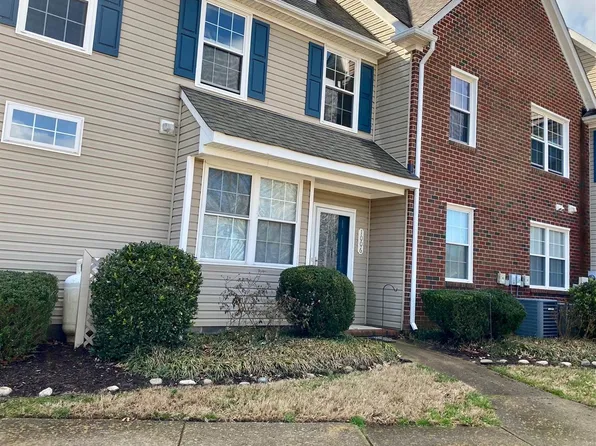 1006 Primrose Ln, Chesapeake, VA 23320