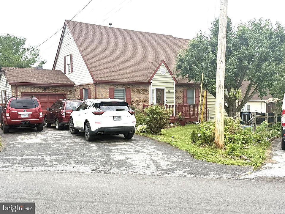 1st image of 112 Hites St