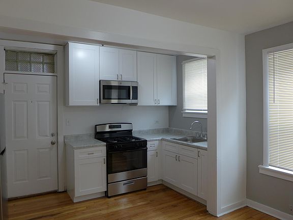 3rd image of 2048 N Kostner Ave #F8eb1434f