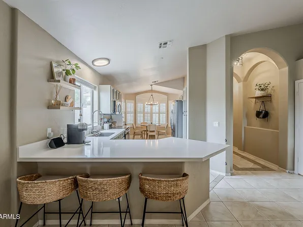 2101 E ROSEMONTE Drive, Phoenix, AZ 85024