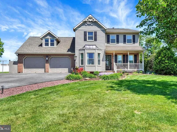365 Lombard St, Dallastown, PA 17313