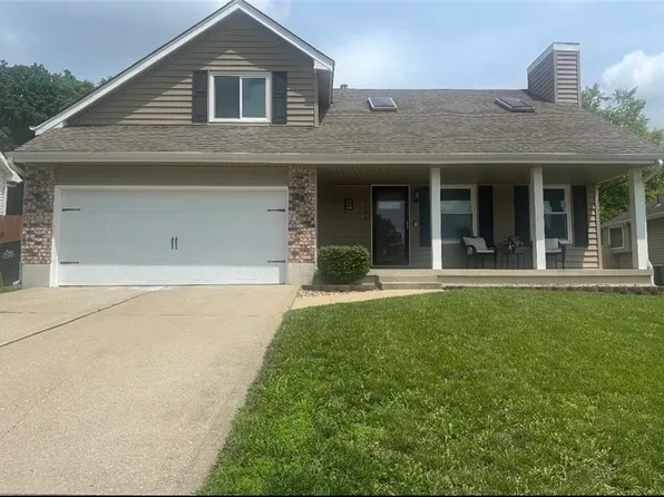 3700 SW 11th St, Blue Springs, MO 64015