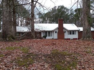 2482 Ben Hill Rd, East Pt, GA 30344