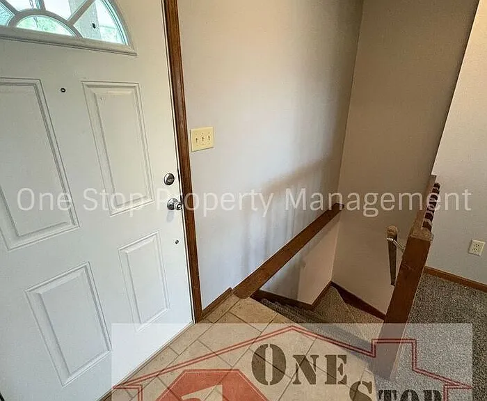 2612 SE 7th Street Ter — Photo 2