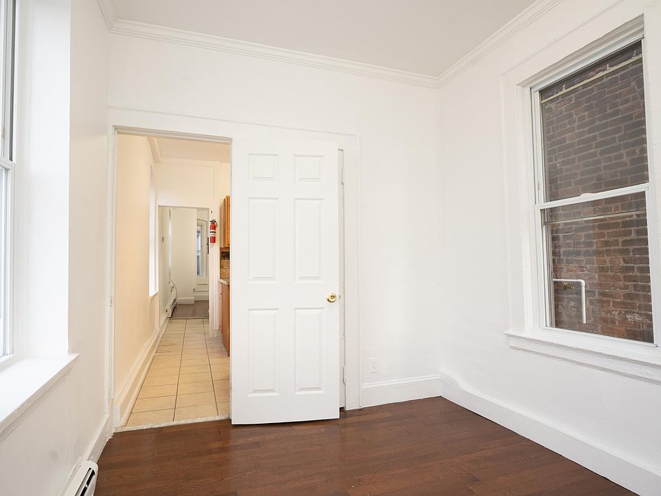 2nd image of 22 Irvine Turner Blvd APT 2