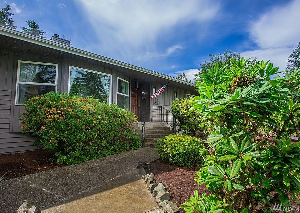 1st image of 13212 9th Ave NW