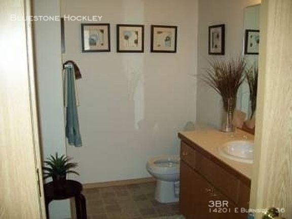 2nd image of 14201-14205 E Burnside St #30