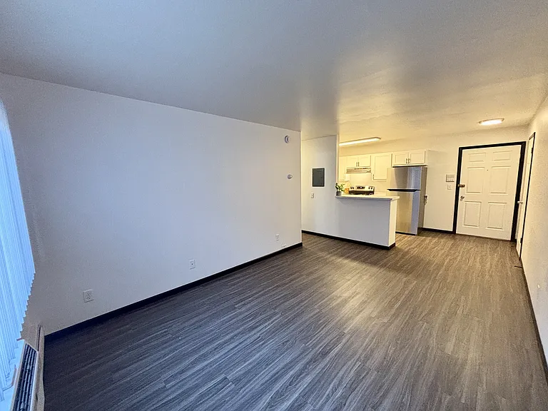 The Ridge Apartments — Photo 13
