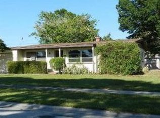 595 Westminster Ave, Melbourne, FL 32935