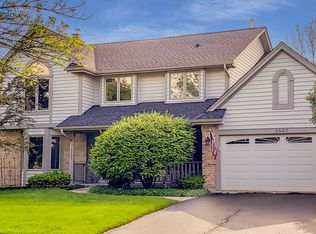 3507 Hobbes Dr, Naperville, IL 60564