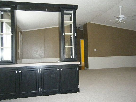 3rd image of 3935 Hershel Dr