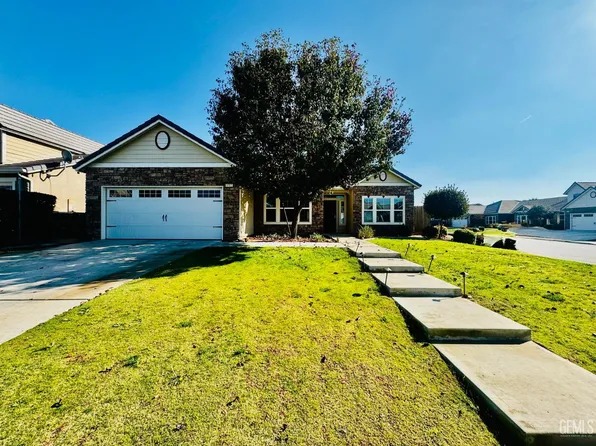 5702 Morning Breeze St, Bakersfield, CA 93314