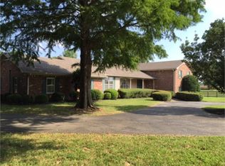 66 Betty Holland Rd, Jackson, TN 38305