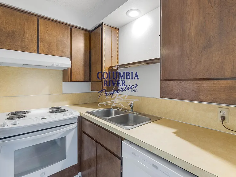 1615 10th Ave #2 — Photo 14