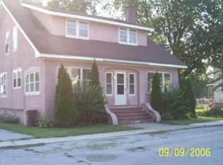 207 S Clay St W, Morocco, IN