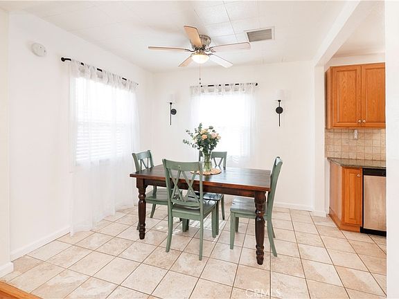 3rd image of 4290 Oakwood Pl