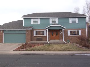 3195 E Phillips Dr, Centennial, CO 80122