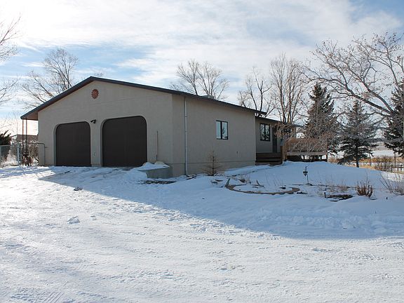 2nd image of 10 Muskrat Ln