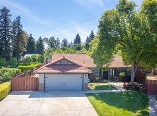2250 Escalon Ave, Clovis, CA 93611