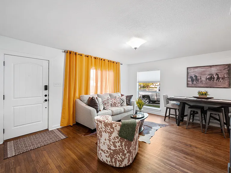 3728 Collinwood Ave — Photo 5