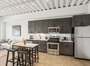 1222 W Jackson Blvd #819, Chicago, IL 60607