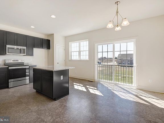 3rd image of 460 Rederick Ln Lot 61