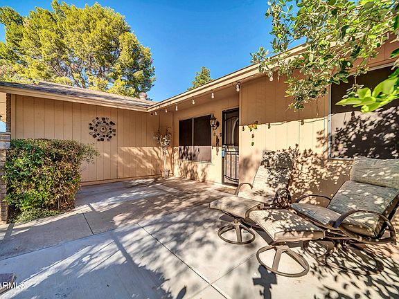 3rd image of 15605 N 98TH Avenue