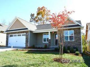 80 Weaver Village Walk, Weaverville, NC 28787