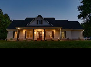 419 Barnsley Garden Rd NW, Adairsville, GA 30103
