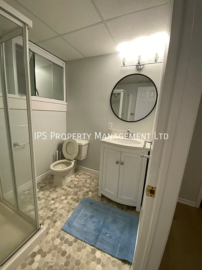 98 Maple Drive, Belleville - 2 Bed | 1 Bath | 2 Parking — Photo 3