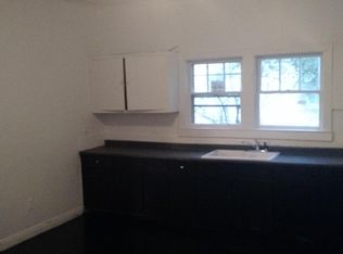 7 Gallon St, Greenville, SC 29605