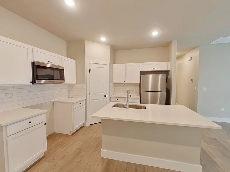12778 W Wheatland Ct — Photo 5