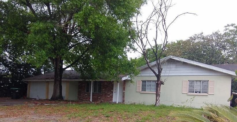1st image of 3411 Silverwood Dr