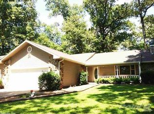 59 Cherokee Rd, Cherokee Village, AR 72529