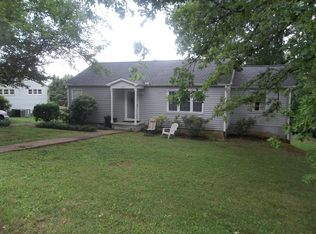 5721 NW Davida Rd, Knoxville, TN 37912