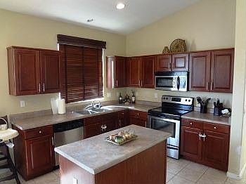 3rd image of 109 E Gail Dr