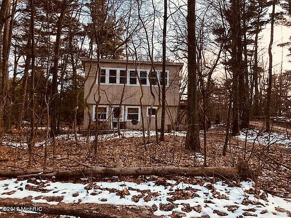 2nd image of 649 N Golden Sands Dr