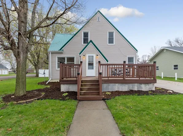 298 2nd St S, Wood Lake, MN 56297